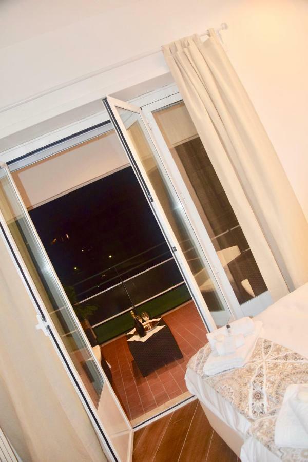 Terrazza San Giovanni Apartment Roma Exterior foto